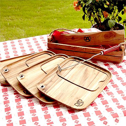 Rockin' Dad BBQ Branding Iron with Cedar Gift Box and Acacia Wood Steak Plates